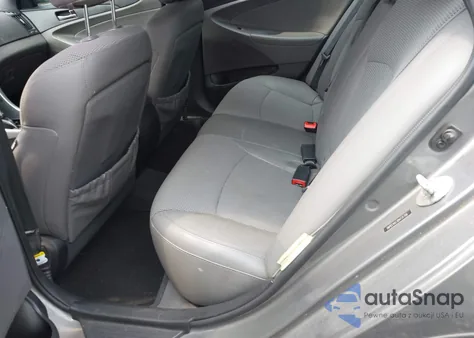 2013 Hyundai Sonata Se z USA, uszkodzony, nr VIN 5NPEC4AC3DH731706